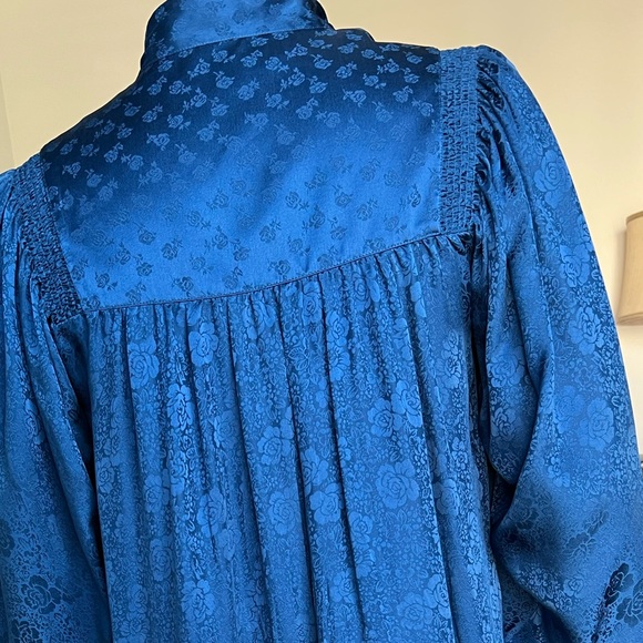 Jovovich-Hawk silk royal blue dress- Beautifully Made! 100% SILK - Picture 8 of 15